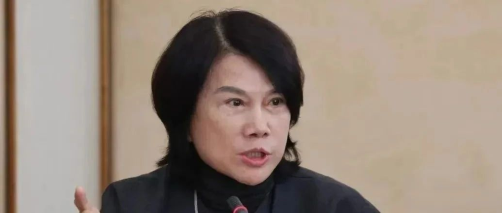 Dad Talks Science | In those ten years, Dong Mingzhu, who was at odds with “returned spy”, was also overthrown